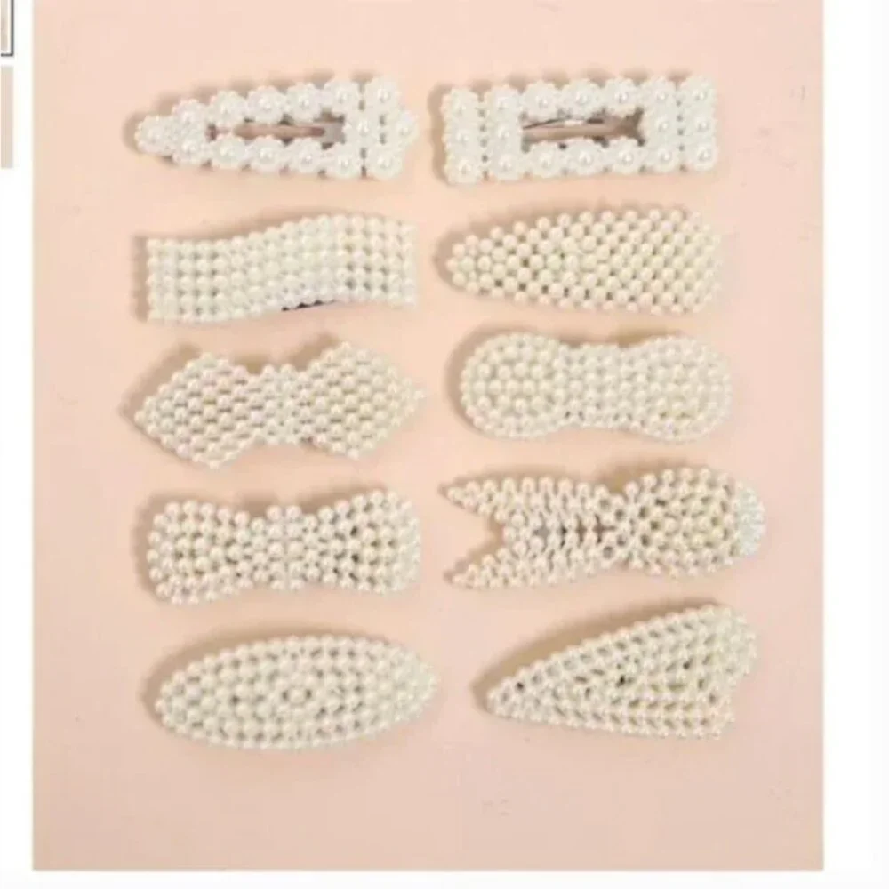 ⭐️❤️ FREE Pearl Hair Shaped Boho Modern Hipster Hippie Peasant Farm Hair Clips